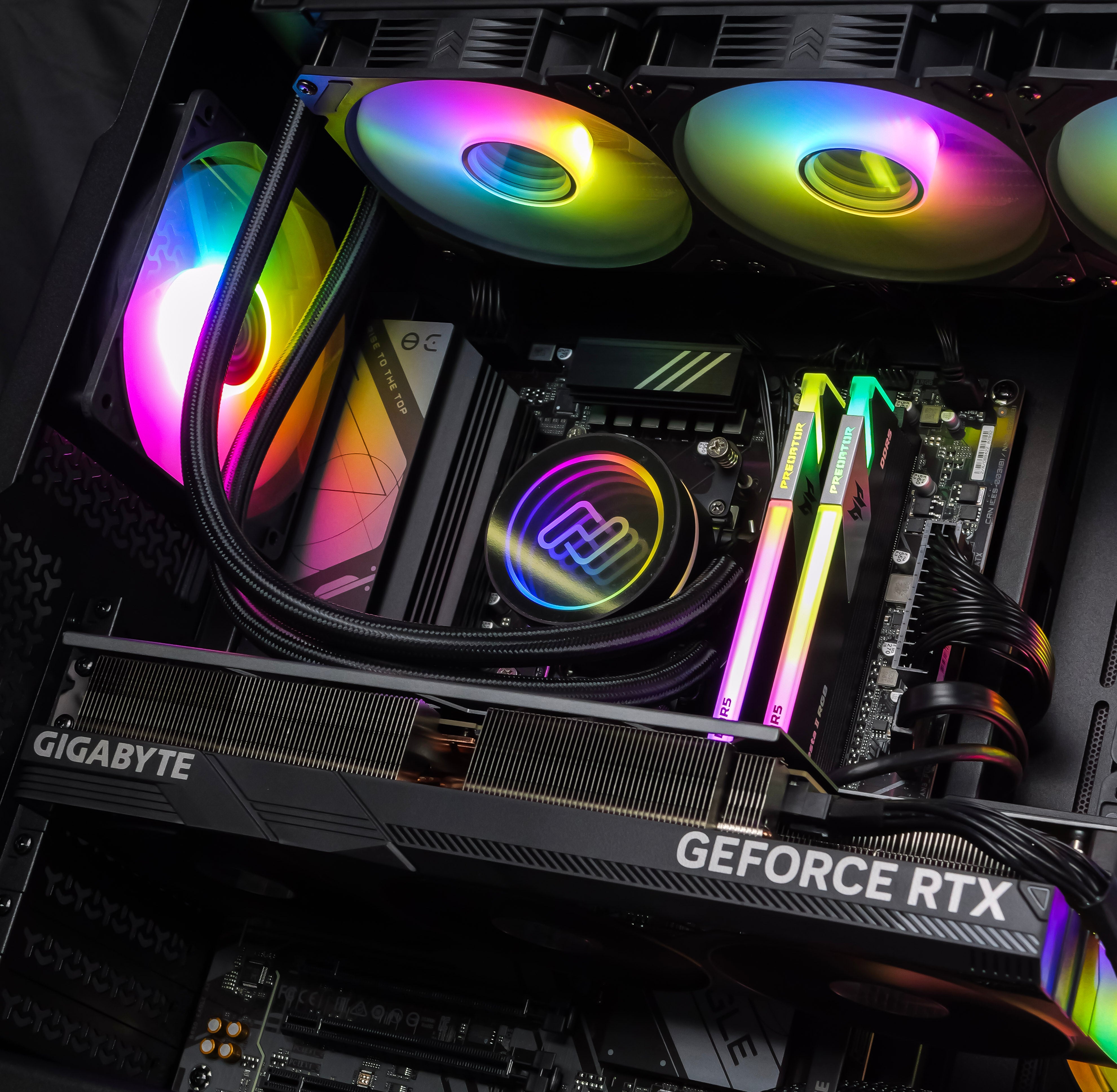 APEX LVL9: RYZEN 7 9700X | RTX 4080 SUPER - Powered by GIGABYTE